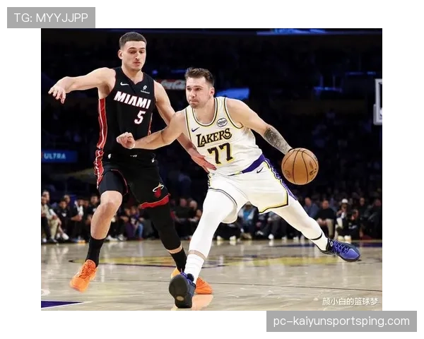 东契奇三分投射提升球队关键期效率 拉开与对手得分差距