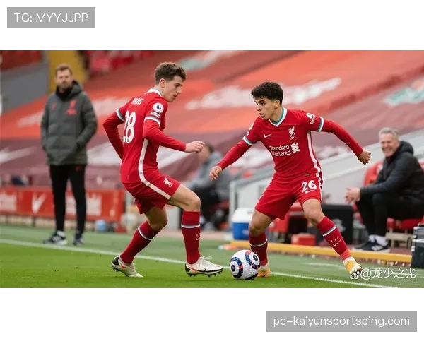 曼城双冠王争冠形势生变，近期表现波动对赛季走势形成制约